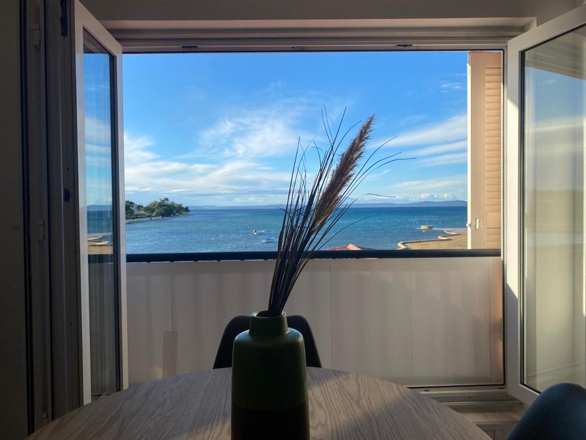 Apartment Privlaka Direkt Am Strand Mit Klima Und Neuem Badezimmer Haustiere Sind Willkommen Экстерьер фото